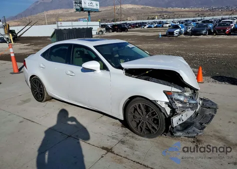 2014 Lexus Is 350 z USA, uszkodzony, nr VIN JTHBE1D27E5000730